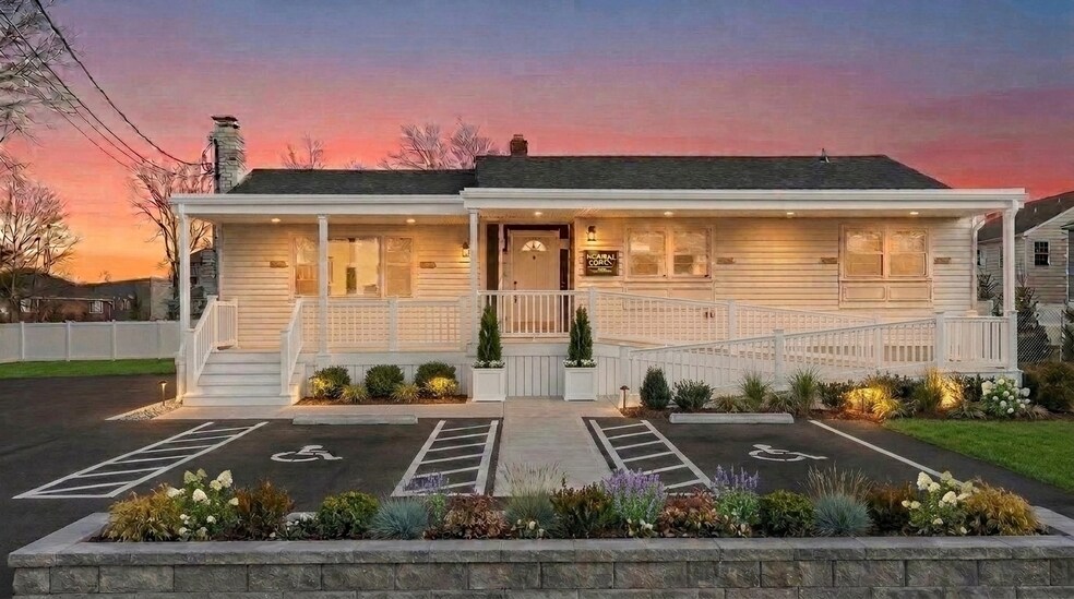 17 S Main St, Marlboro, NJ à vendre - Photo de l’immeuble – Image 2 sur 6
