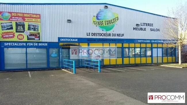 Plus de détails pour Local commercial à louer