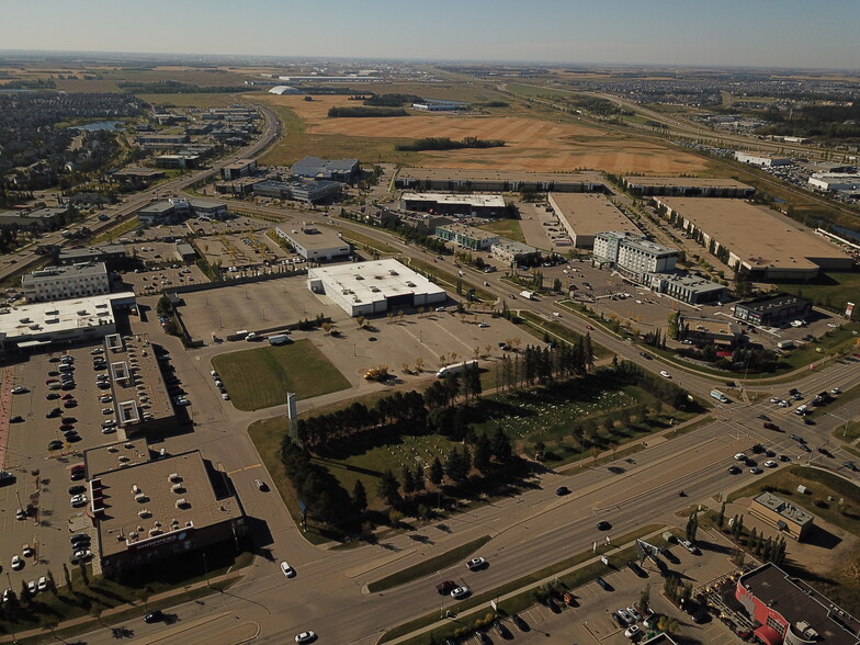 931-1013 Parsons Rd SW, Edmonton, AB à louer - Photo de l’immeuble – Image 2 sur 17