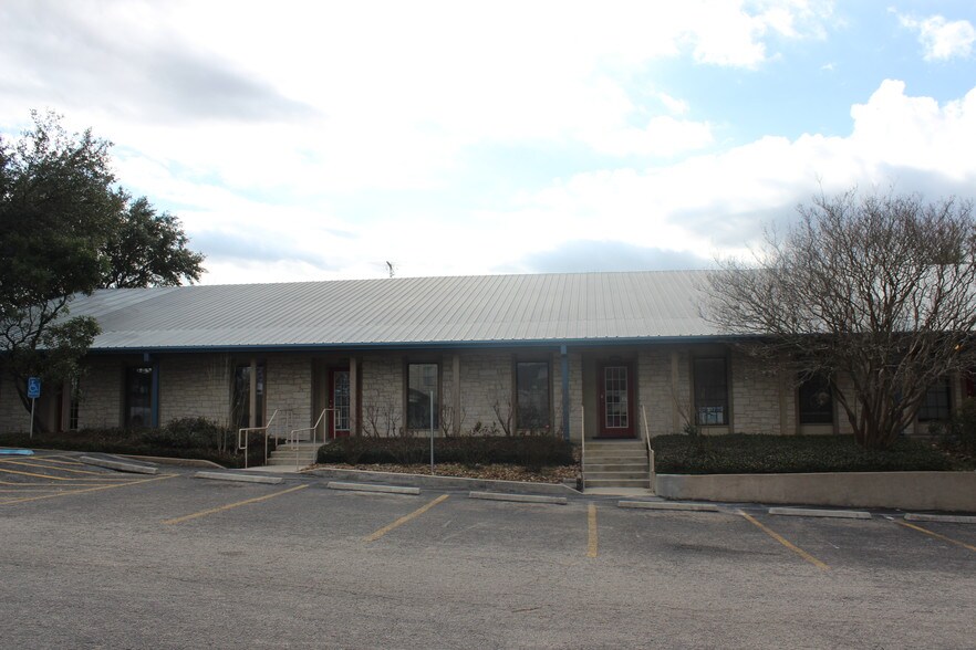 2001 Medical Pky, San Marcos, TX à louer - Autre – Image 2 sur 21