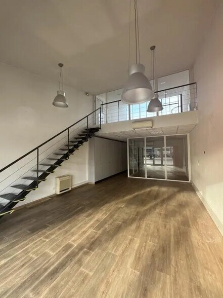 Local d’activités dans Montauban à louer - Photo intérieure – Image 2 sur 12