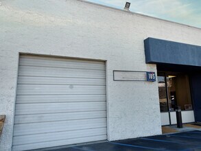 131 N San Gabriel Blvd, Pasadena, CA à louer Photo de l’immeuble– Image 1 sur 9