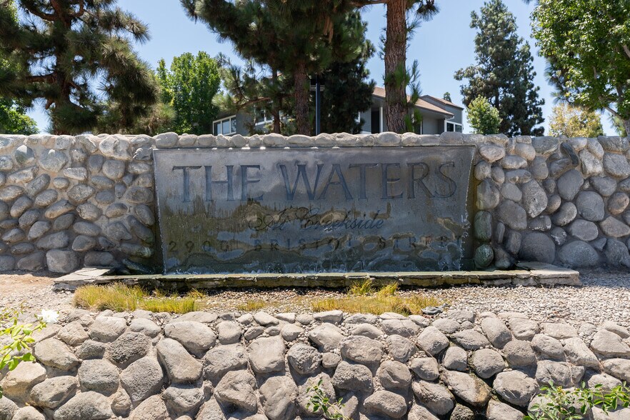 2900 Bristol St, Costa Mesa, CA à vendre - Photo de l’immeuble – Image 2 sur 68