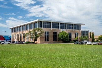 Plus de détails pour 8111 E 32nd St N, Wichita, KS - Bureau à louer