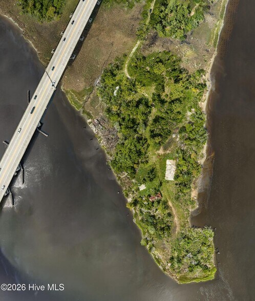 1100 Point Harbor Rd, Wilmington, NC à vendre - Photo de l’immeuble – Image 2 sur 29