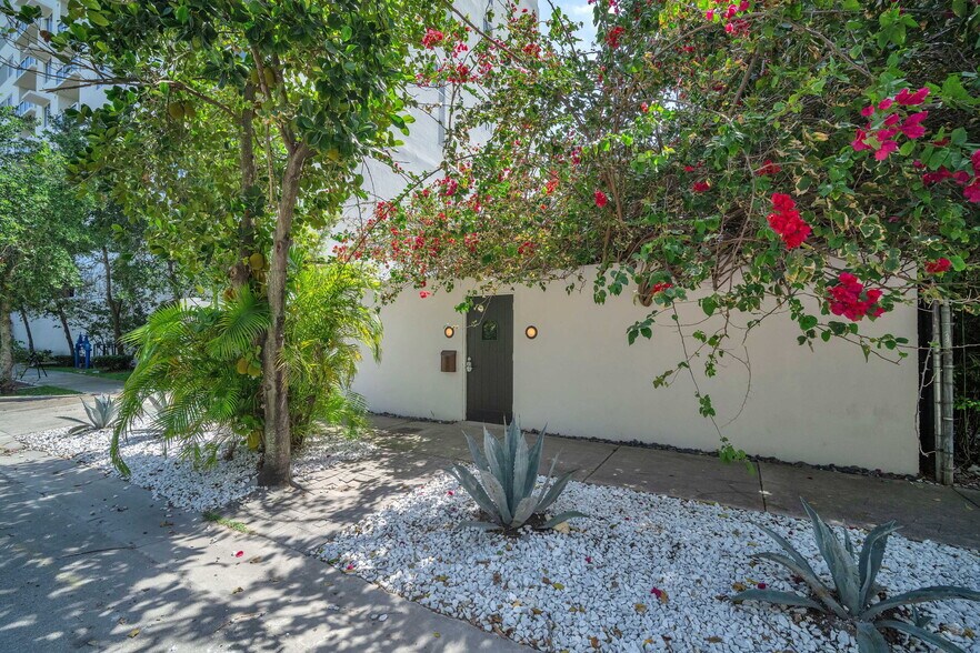 120 NE 25th St, Miami, FL à vendre - Photo de l’immeuble – Image 3 sur 52