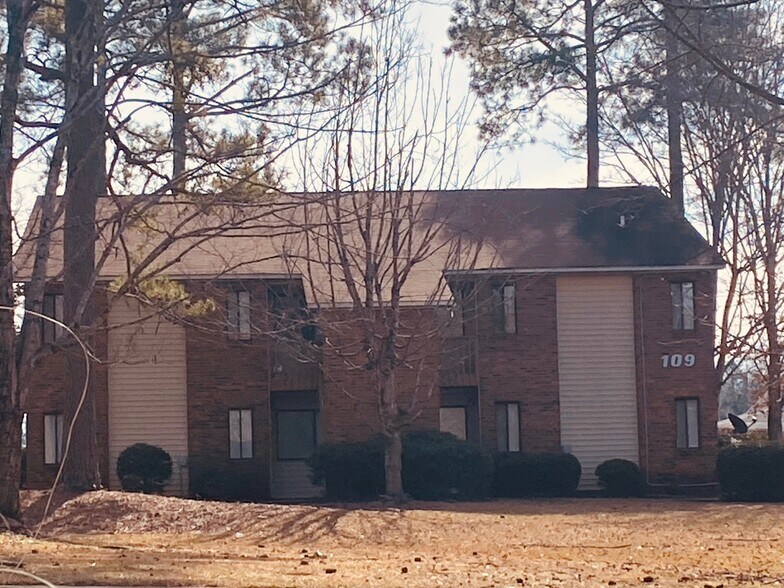 113 Windtree Ct, Greenwood, SC à vendre - Photo de l’immeuble – Image 2 sur 3