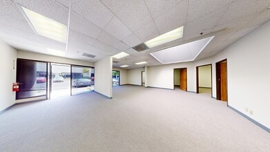 930 Calle Negocio, San Clemente, CA à louer Photo intérieure– Image 1 sur 13