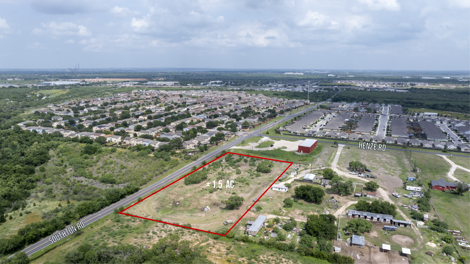 1.5 +/- AC on Southton Road, San Antonio, TX à vendre Photo de l’immeuble– Image 1 sur 6
