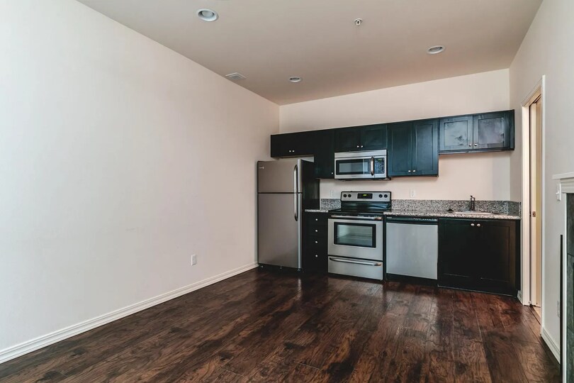 8072 SE 6th Ave, Portland, OR à vendre - Photo intérieure – Image 3 sur 15