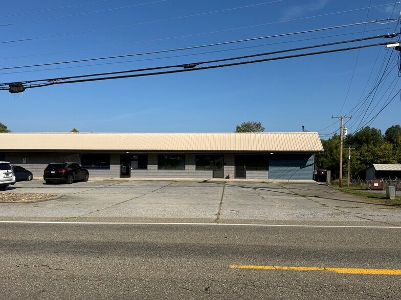 1160 Topside Rd, Louisville, TN à louer - Photo de l’immeuble – Image 1 sur 7