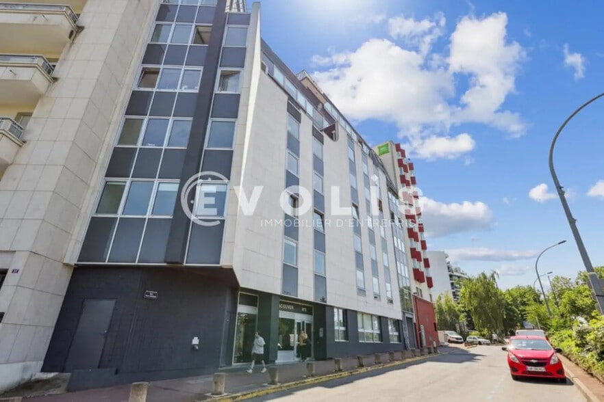 1-3 Allée Edmee Lheureux, Joinville-le-Pont à louer - Photo de l’immeuble – Image 1 sur 14