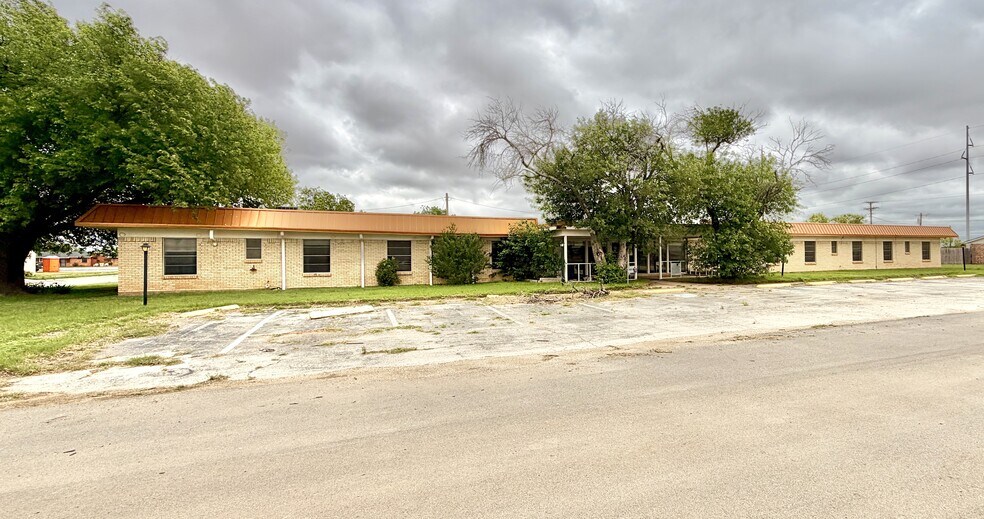125 Avenue J, Anson, TX à vendre - Photo de l’immeuble – Image 3 sur 36