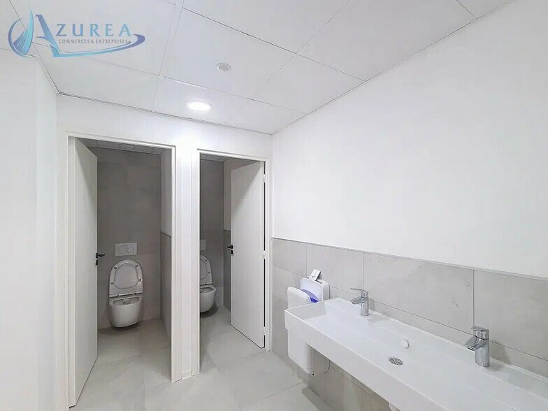 Bureau dans Le Cannet à louer - Photo intérieure – Image 3 sur 4