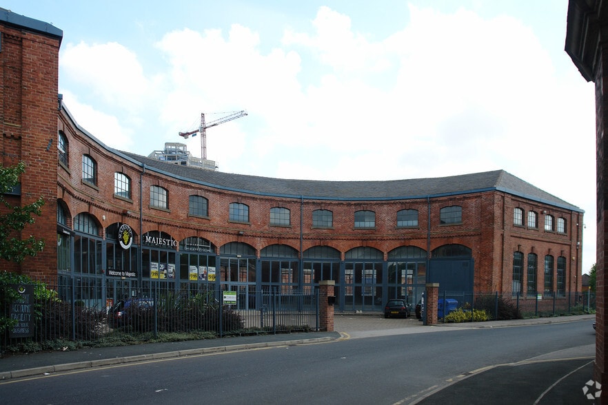 Graingers Way, Leeds à louer - Photo de l’immeuble – Image 3 sur 8