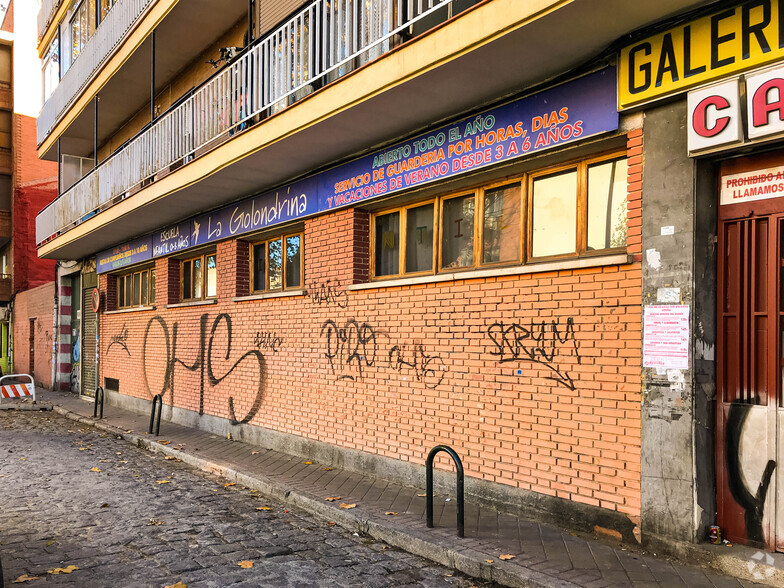 Immeuble residentiel dans Madrid, Madrid à vendre - Photo de l’immeuble – Image 1 sur 1