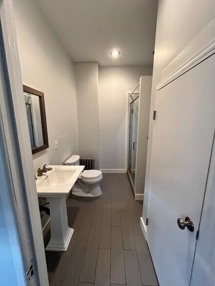 22 Winter St, Reno, NV à louer - Photo de l’immeuble – Image 3 sur 13