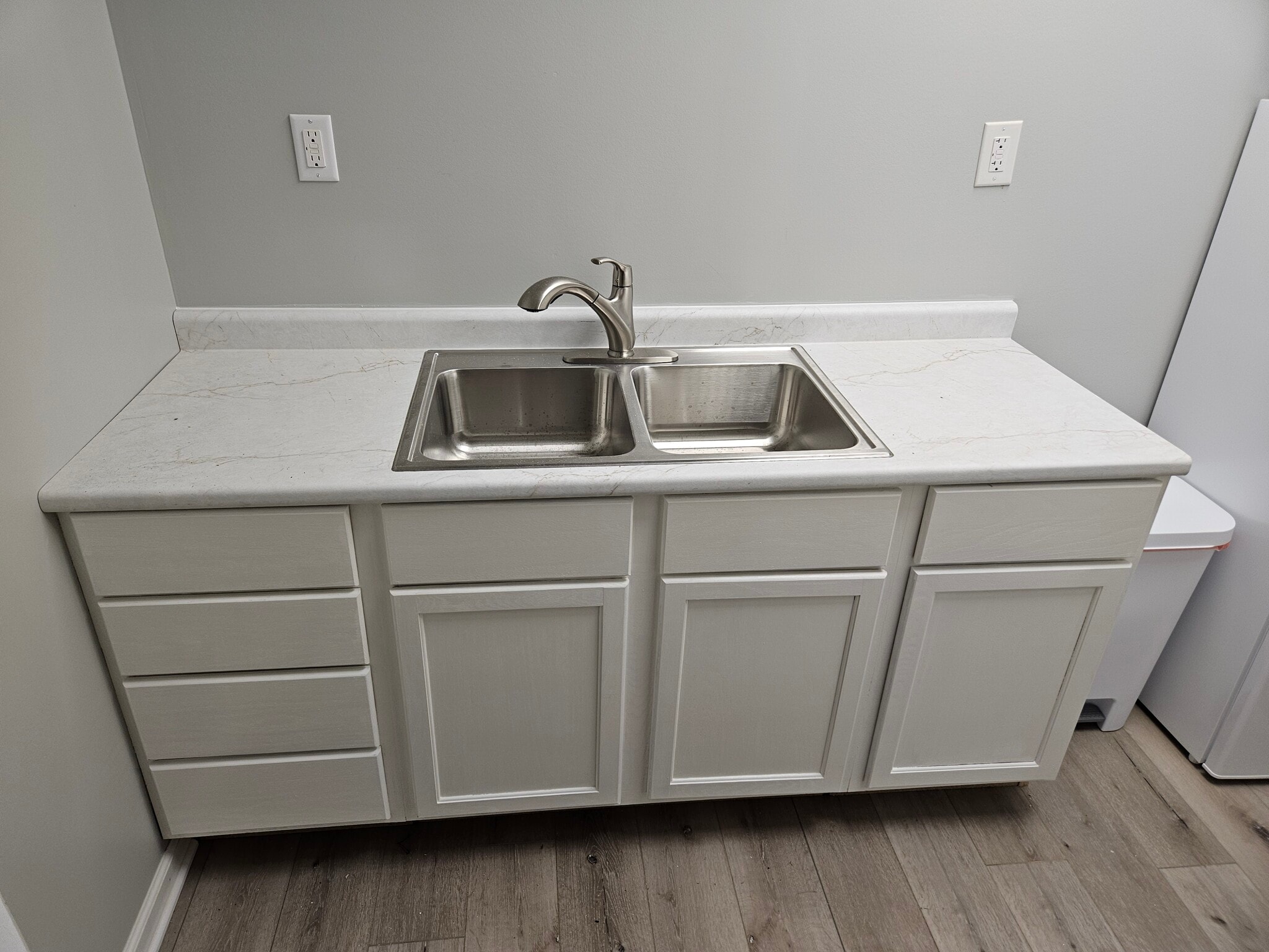 6117 N College Ave, Indianapolis, IN à louer Photo intérieure– Image 1 sur 4