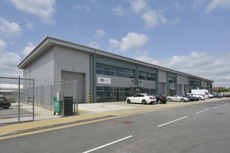 Plus de détails pour Cowley Mill Rd, Uxbridge - Industriel/Logistique à vendre