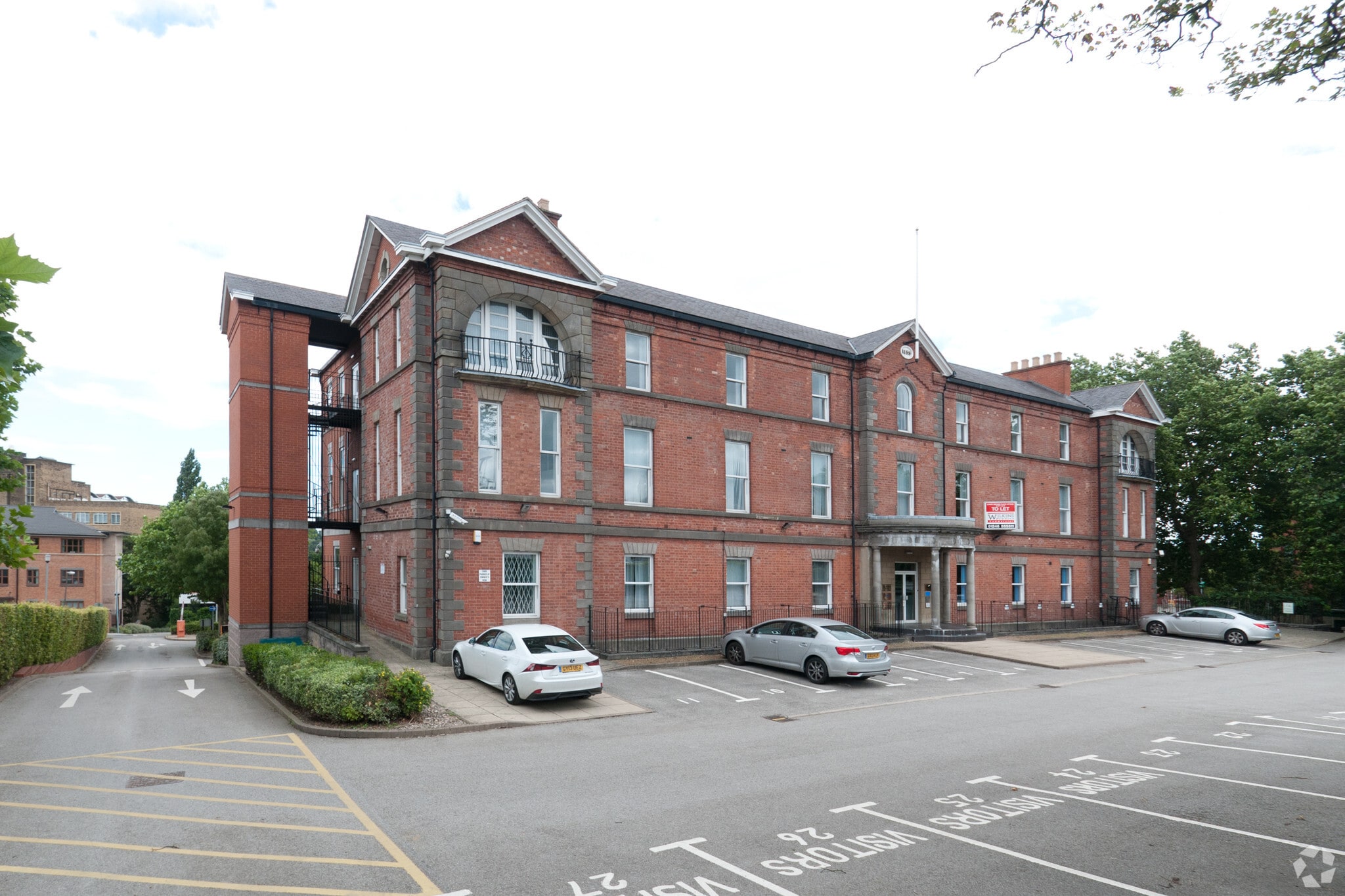 Holywell St, Chesterfield à louer Photo principale– Image 1 sur 7