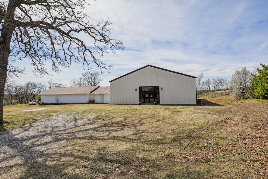13651 S 690 Rd, Wyandotte, OK à vendre - Photo de l’immeuble – Image 2 sur 31