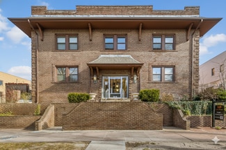 Plus de détails pour 1060 Logan St, Denver, CO - Logement à vendre