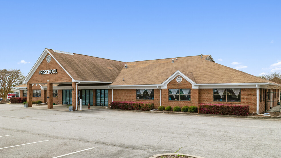 1130 Sparkleberry Lane Ext, Columbia, SC à vendre - Photo de l’immeuble – Image 2 sur 3