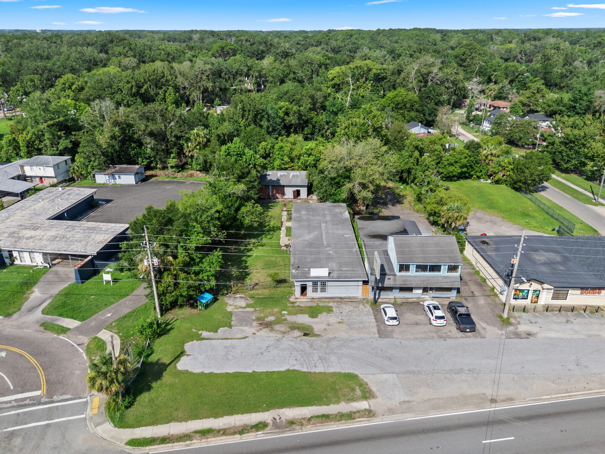 7262 Lem Turner Rd, Jacksonville, FL à vendre Photo de l’immeuble– Image 1 sur 25