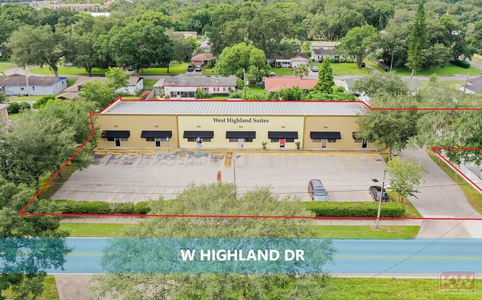 324-340 W Highland Dr, Lakeland, FL à louer - Photo de l’immeuble – Image 3 sur 14