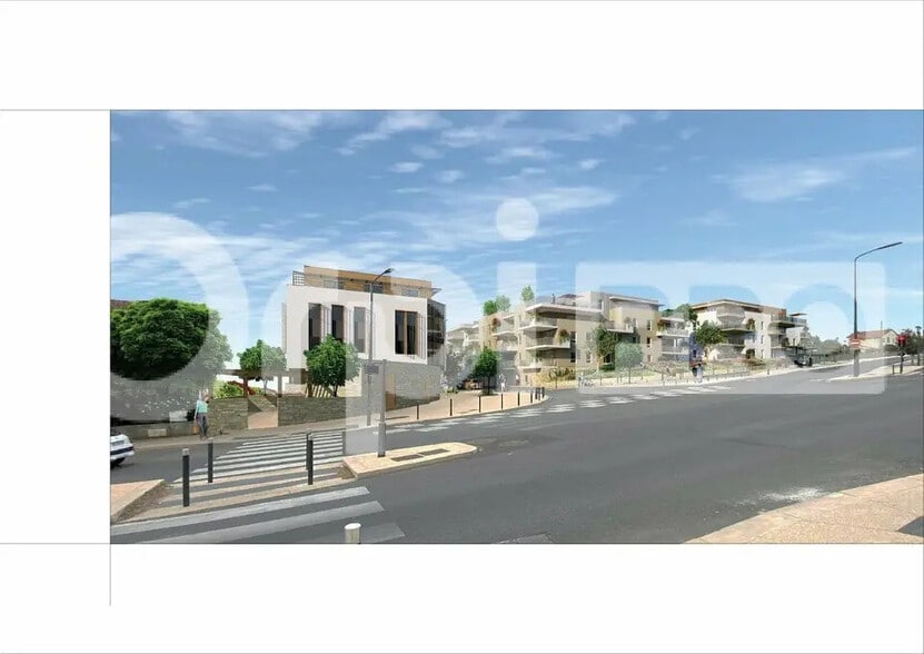 Local commercial dans Nîmes à vendre - Photo de l’immeuble – Image 2 sur 7