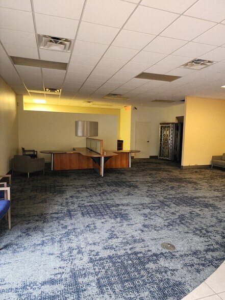 139 N Main St, Jonesboro, GA à vendre - Photo de l’immeuble – Image 3 sur 24
