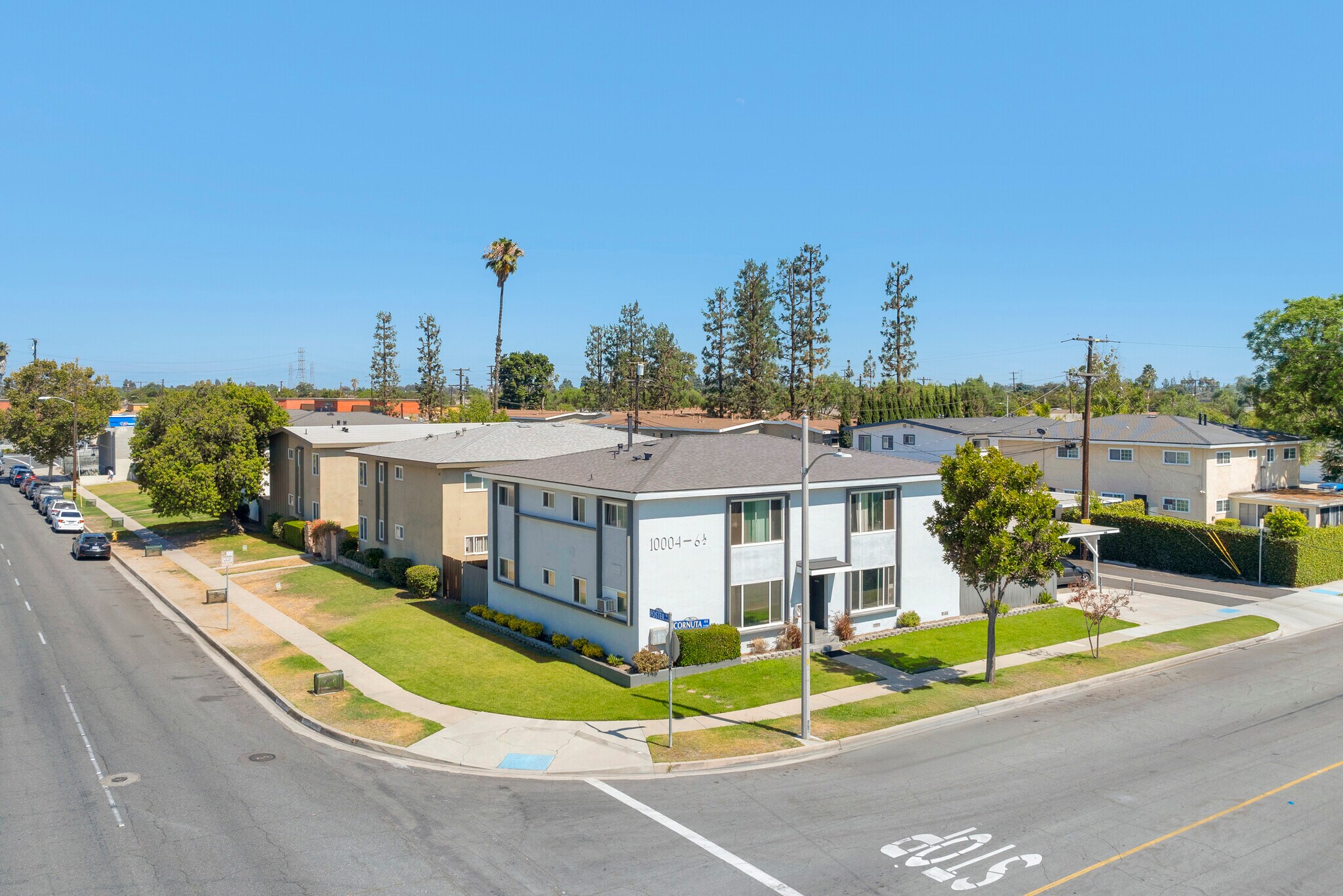 10004 Foster Rd, Bellflower, CA à vendre Photo principale– Image 1 sur 12