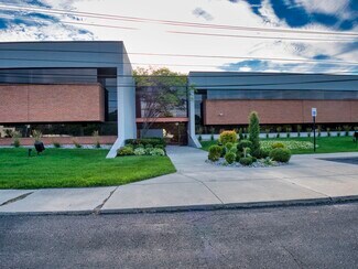 Plus de détails pour 23800 Orchard Lake Rd, Farmington Hills, MI - Bureau/Médical à louer