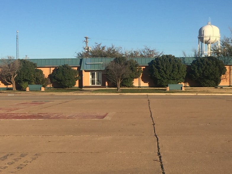 510 Davis Dr, Lubbock, TX à louer - Photo de l’immeuble – Image 3 sur 5