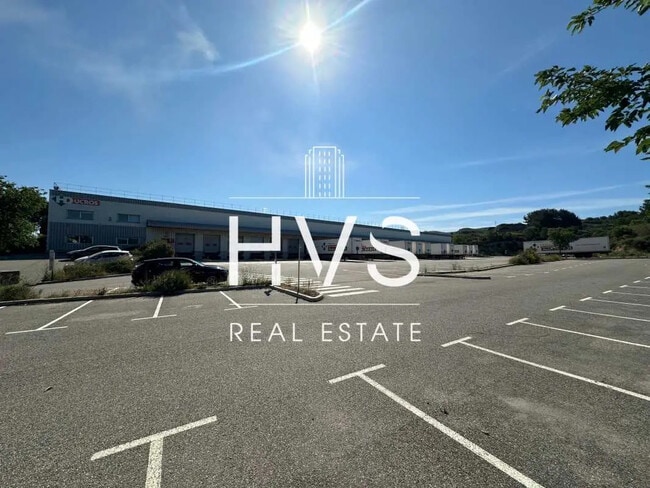 Plus de détails pour Bureau, Industriel/Logistique à louer