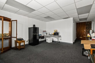 315-345 W Northwest Hwy, Palatine, IL à louer Photo de l’immeuble– Image 1 sur 1