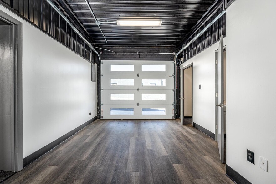 110 E A St, Newton, NC à louer - Photo intérieure – Image 3 sur 20