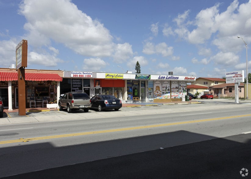 1352-1380 E 4th Ave, Hialeah, FL à louer - Photo de l’immeuble – Image 2 sur 9