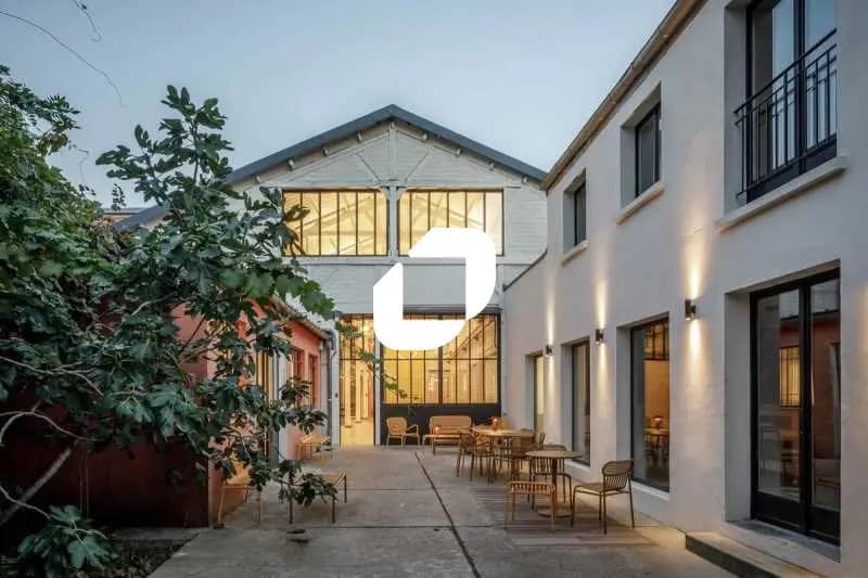 Bureau dans Montreuil à louer - Photo de l’immeuble – Image 1 sur 7