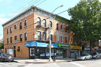Plus de détails pour 76-11 101st Ave, Ozone Park, NY - Local commercial à vendre