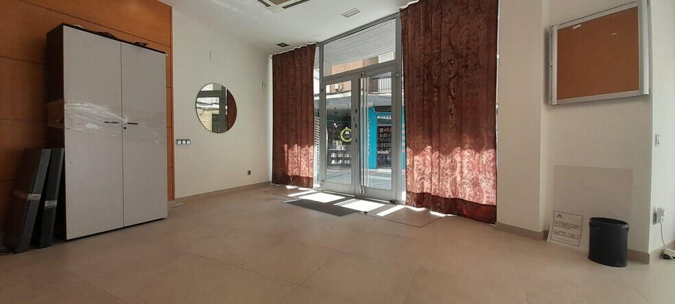 Local commercial dans Córdoba, Córdoba à louer - Photo intérieure – Image 1 sur 25