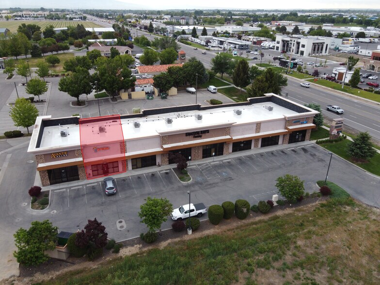 2498 E Fairview Ave, Meridian, ID à louer - Photo de l’immeuble – Image 1 sur 7
