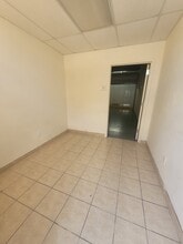 202 N Loop 1604 W, San Antonio, TX à louer Photo intérieure– Image 2 sur 7