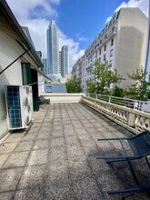13 Rue De L'Oasis, Puteaux à louer Photo intérieure– Image 2 sur 4