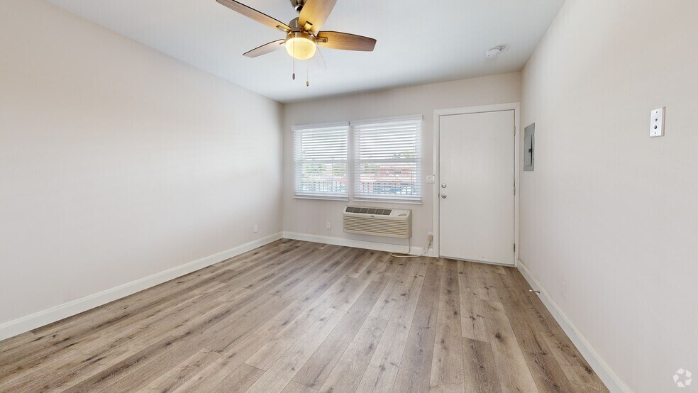 4949 W Century Blvd, Inglewood, CA à vendre - Numérisation 3D Matterport – Image 3 sur 22