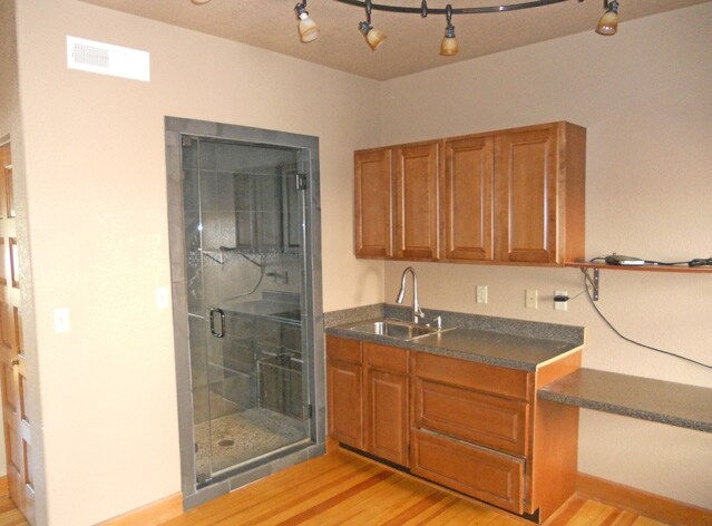 1327 W Colorado Ave, Colorado Springs, CO à vendre - Photo de l’immeuble – Image 2 sur 10