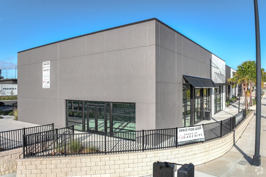 320-340 Kathleen Rd, Lakeland, FL à louer - Photo de l’immeuble – Image 2 sur 9