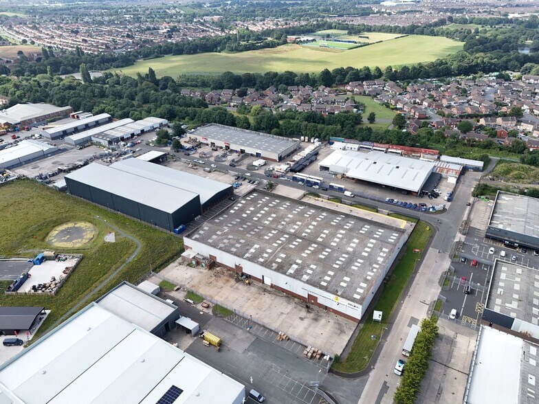 Liver Industrial Estate, Long Ln, Liverpool à louer - Photo de l’immeuble – Image 2 sur 2