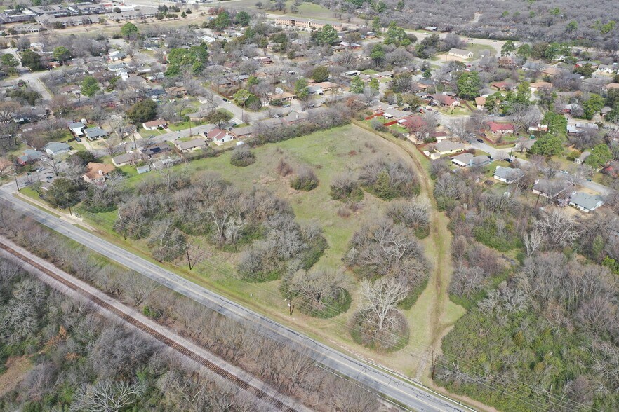 Mingo Rd, Denton, TX à vendre - Photo de l’immeuble – Image 2 sur 5
