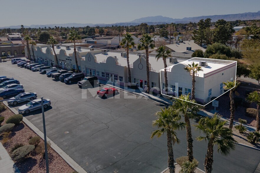 2725 S Jones Blvd, Las Vegas, NV à louer - Photo de l’immeuble – Image 3 sur 4